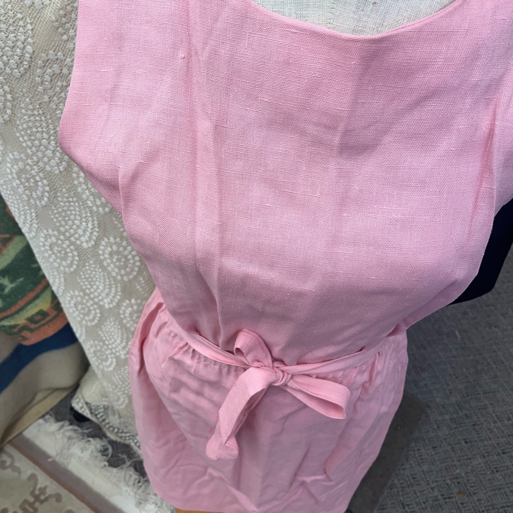 Pink Sleeveless Dress with Bow